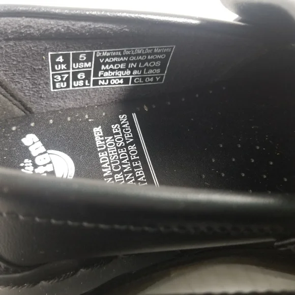 NWT DR MARTENS WOMEN'S ADRIAN QUAD MONO BLACK SIZE 6 - Picture 3 of 16